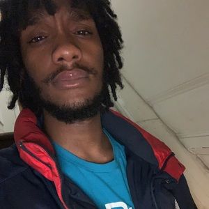 Meet your Posher, Gregory